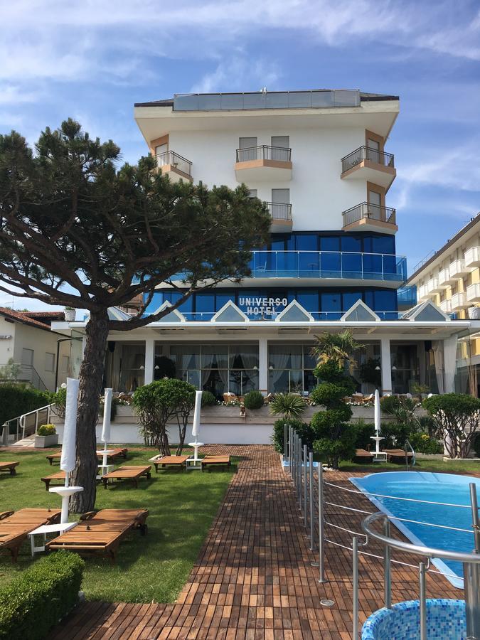 Hotel Universo Lido di Jesolo Exterior photo